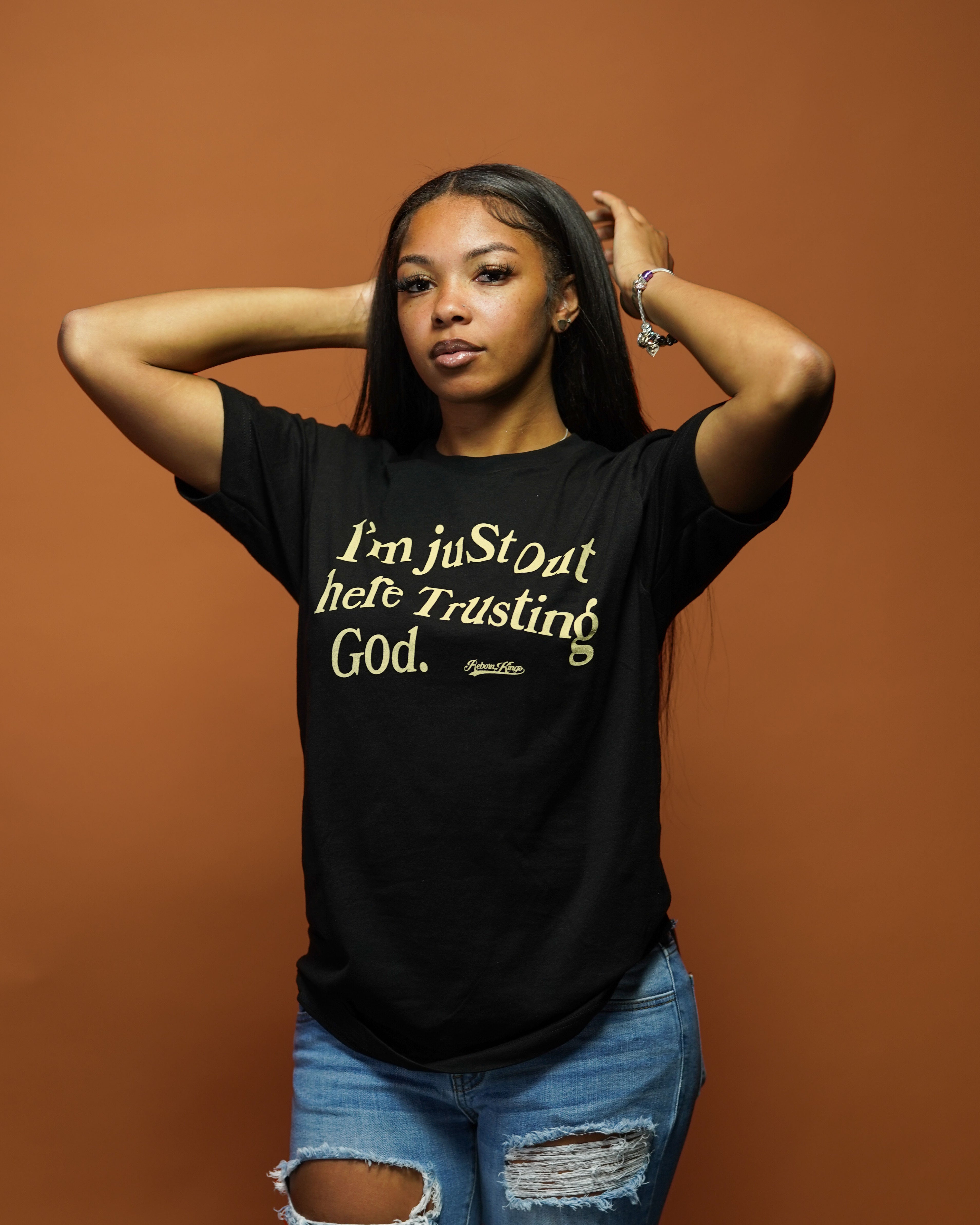 Trusting God Tee in Black – Reborn Kings